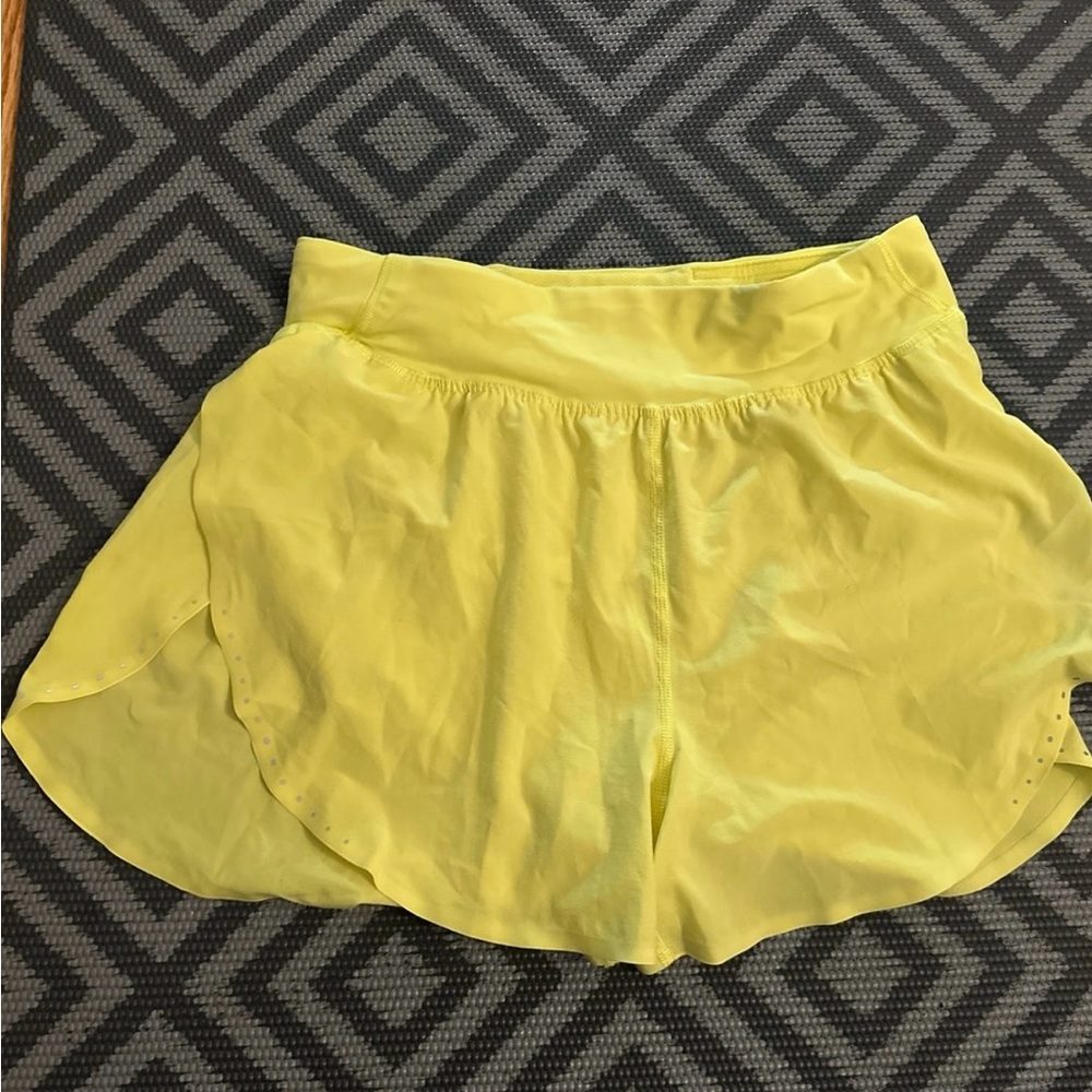 Lululemon Fast and Free High-Rise Shorts 3"